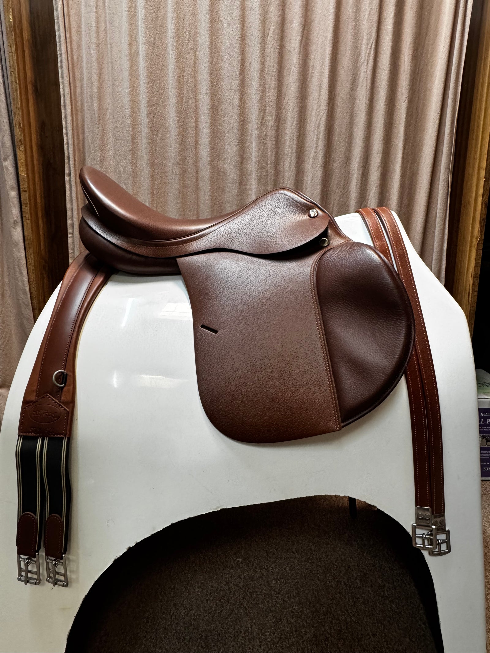 Prestige Italia Leather Jump Saddle Set