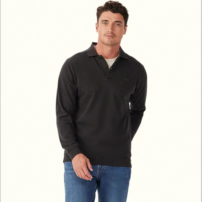 R.M. Williams Percy Rugby