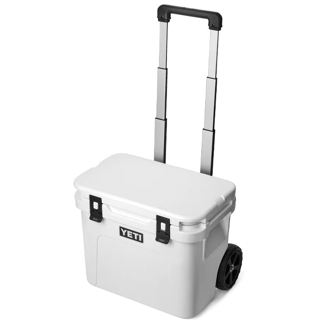 Yeti Roadie 32 Wheeled Hard Cooler w/ Telescopic Handle