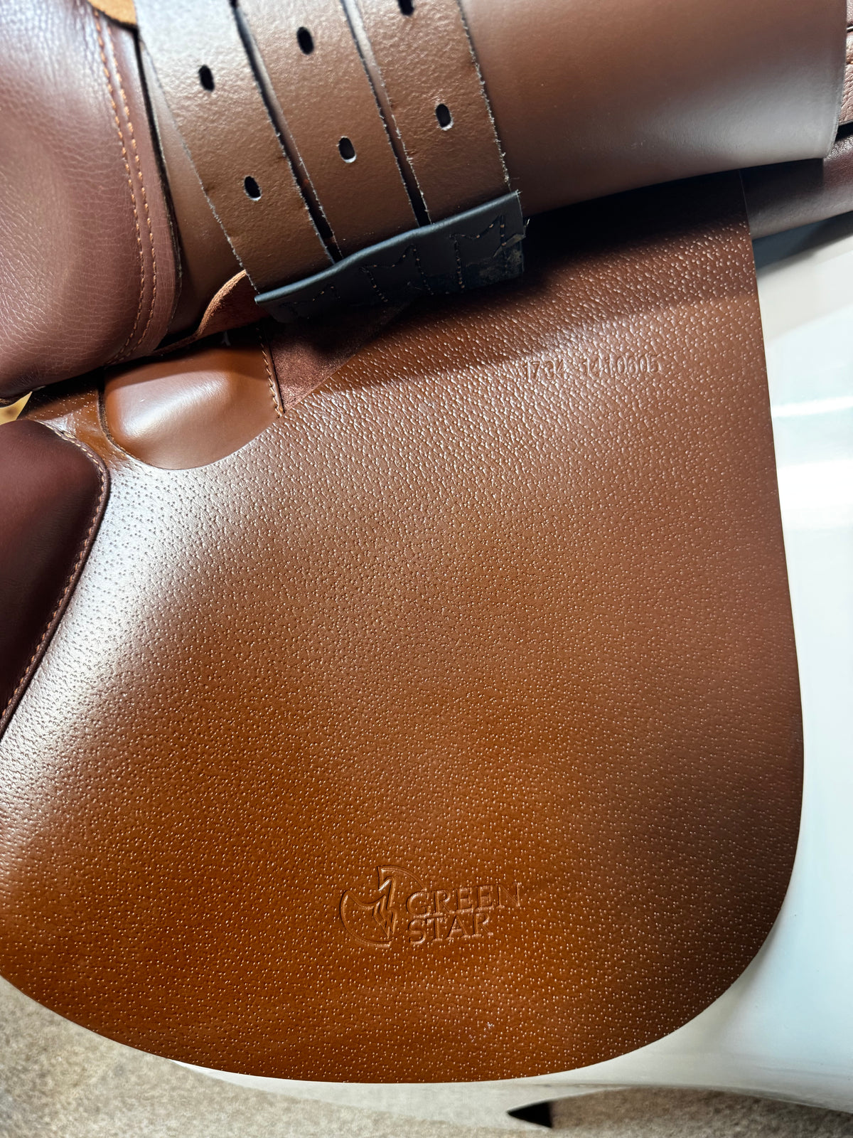 Prestige Italia Leather Jump Saddle Set