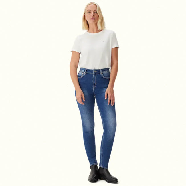R.M. Williams Albury Womens Slim Fit Skinny Leg Premium Denim Jean