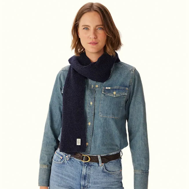 R.M. Williams Bowen Slim Wool Scarf