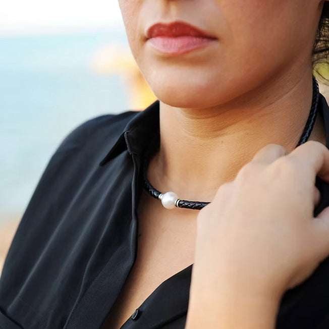 Plaited Single White Fresh Water Pearl Choker