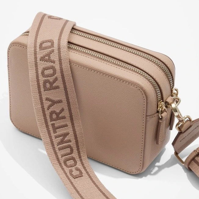 Country Road Contrast Camera Bag