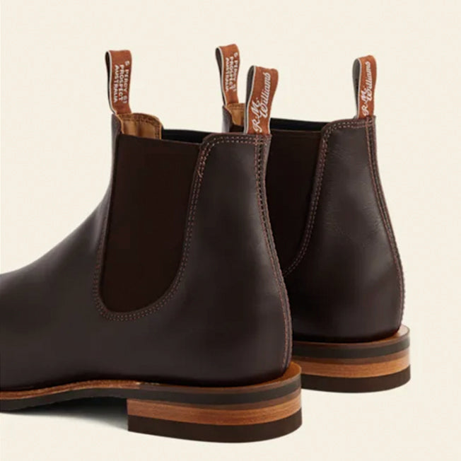 R.M. Williams Comfort Craftsman Yearling Boot w/Natural Sole