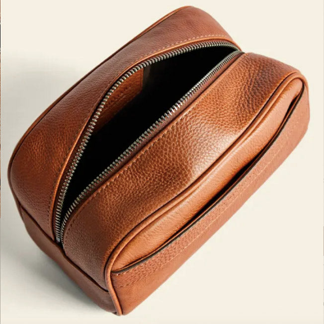 R.M.Williams Farrier Toiletry Bag