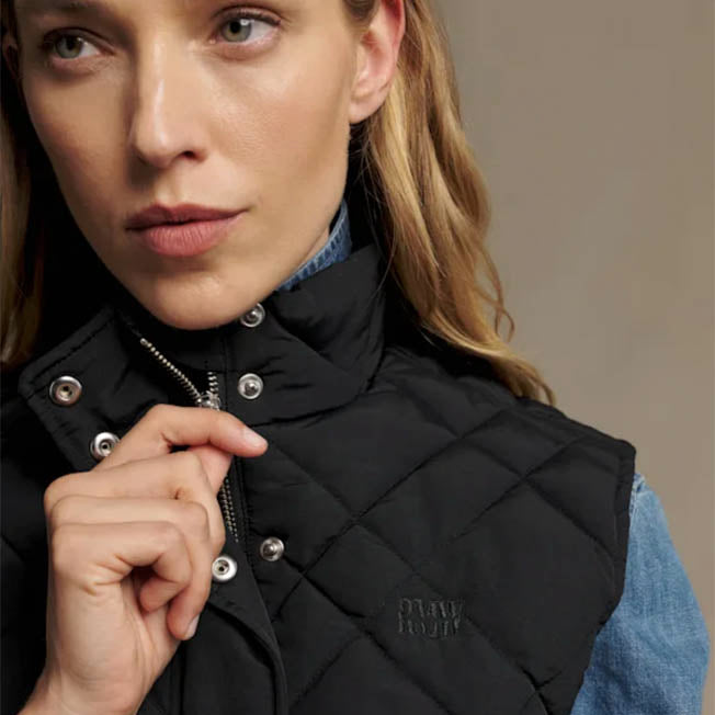 R.M. Williams Ikara Vest
