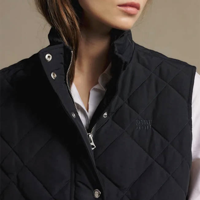 R.M. Williams Ikara Vest