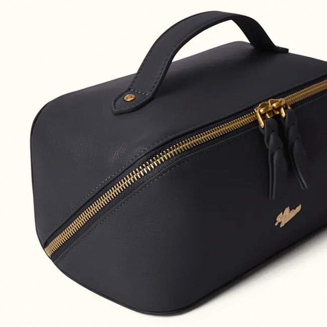 R.M. Williams Lorne Vanity Case