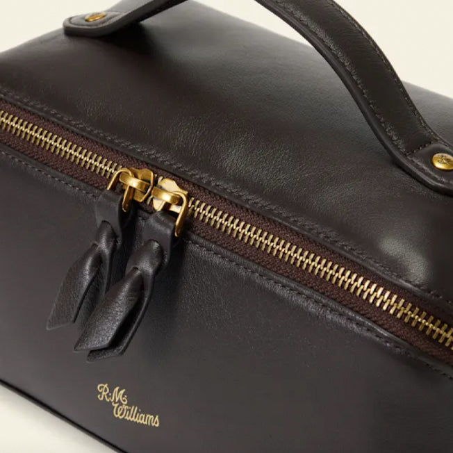 R.M. Williams Lorne Vanity Case