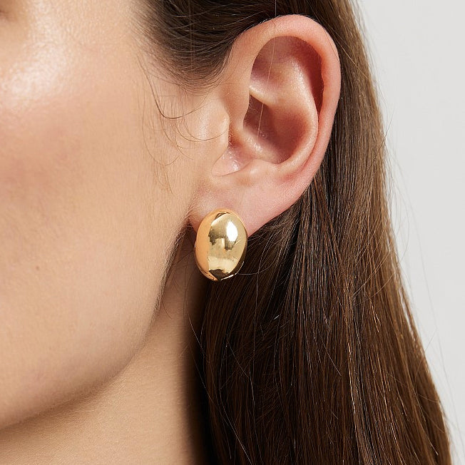 Country Road Oval Huggies Earring