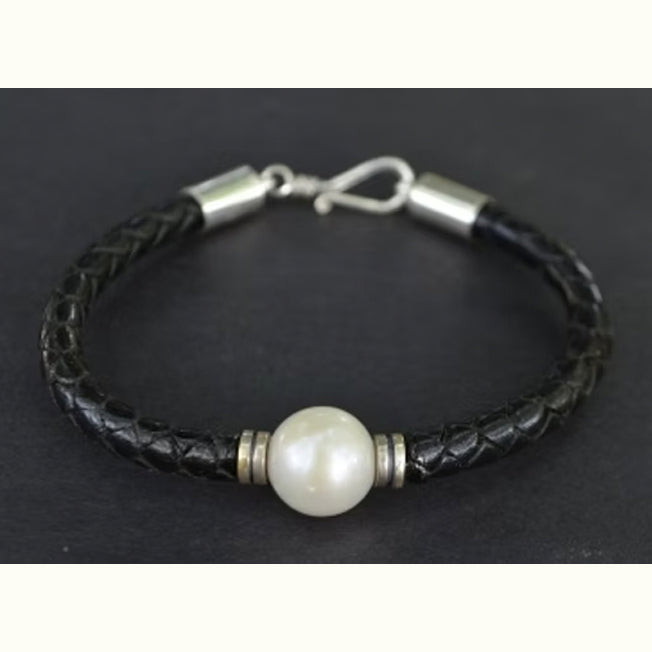 Single White Fresh Water Pearl Plaited Bracelet