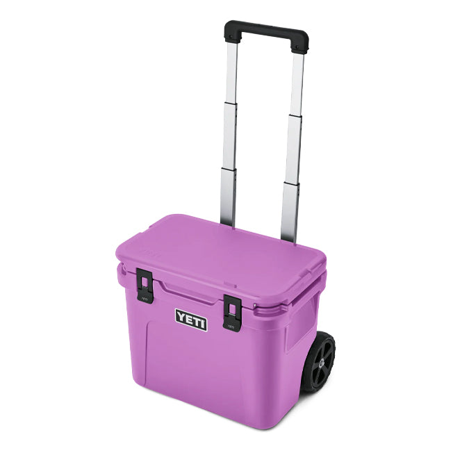 Yeti Roadie 32 Wheeled Hard Cooler w/ Telescopic Handle