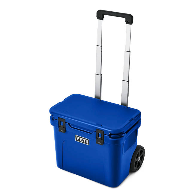 Yeti Roadie 32 Wheeled Hard Cooler w/ Telescopic Handle