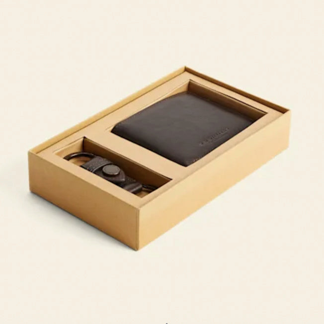 R.M. Williams Wallet and Keyring Gift Set