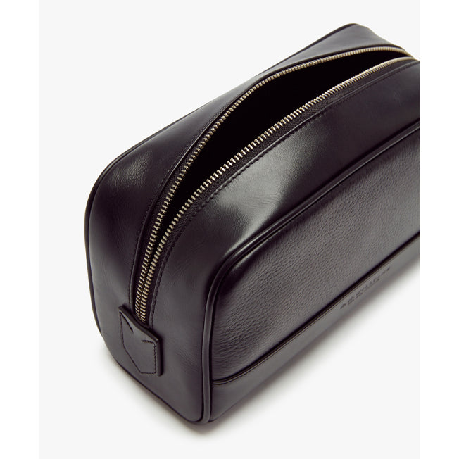 R.M. Williams Washbag